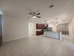 Building Photo - 7802 Winter Hawk Cir