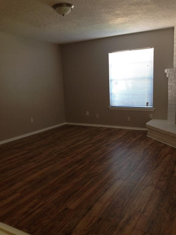 Building Photo - 927 Three Forks Dr