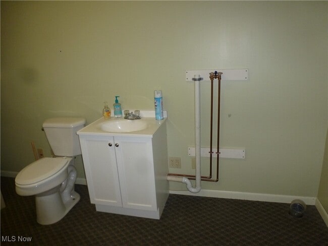 Building Photo - 48260 National Rd W