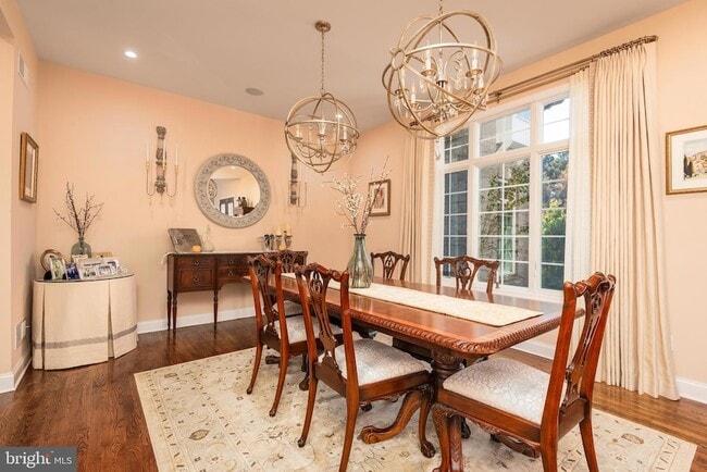 Building Photo - 2620 Love Point Rd