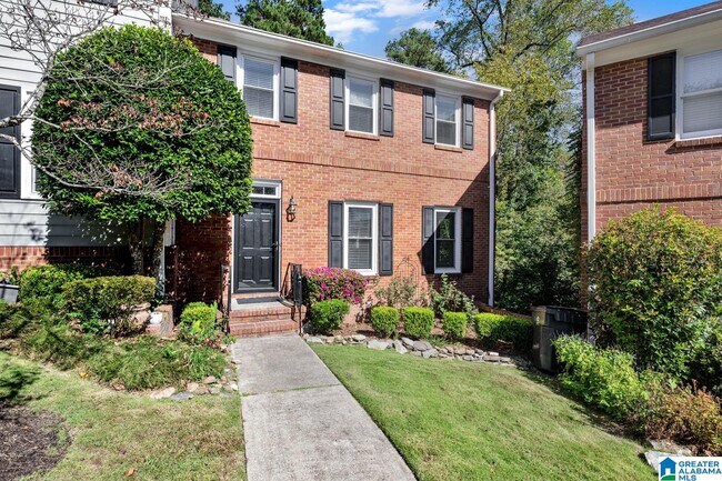 Building Photo - 25 The Falls Dr