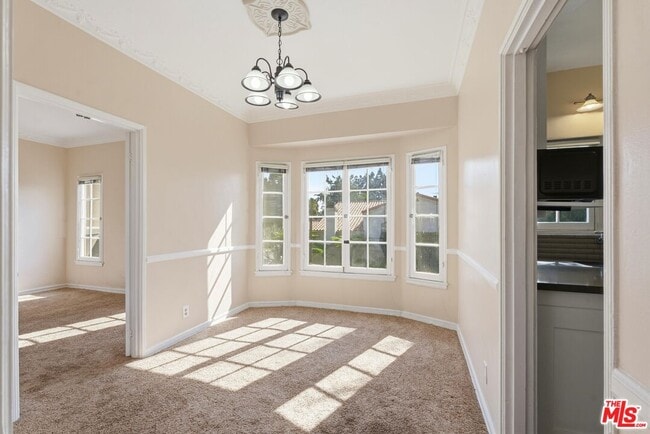 Building Photo - 1873 Midvale Ave