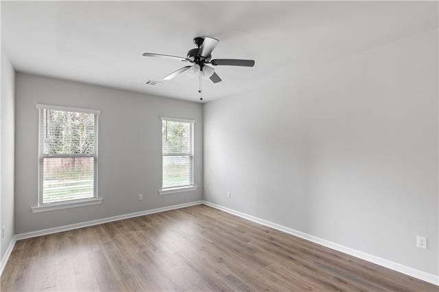 Building Photo - 45325 Riverdale Heights Rd