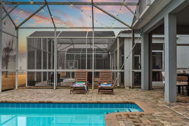 Building Photo - 1521 Flange Dr