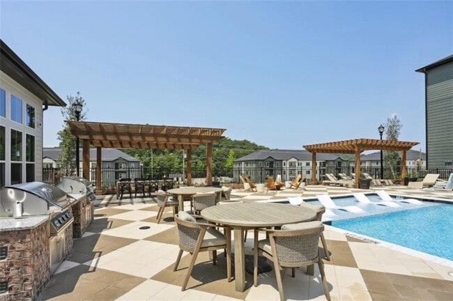 Building Photo - 75 Overlook Pkwy SE