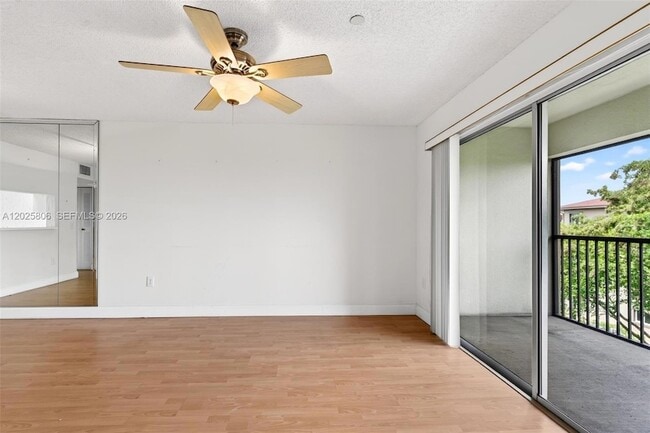 Building Photo - 1650 SW 124th Terrace