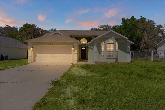 Building Photo - 40045 Palm St