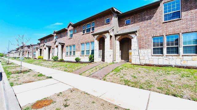 Building Photo - 3329 Solana Cir