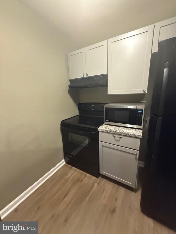 Building Photo - 1302 Sugarwood Cir