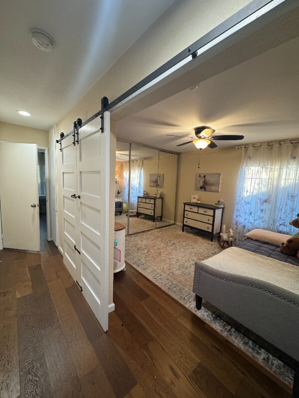 Building Photo - 1346 Miraflores Glen