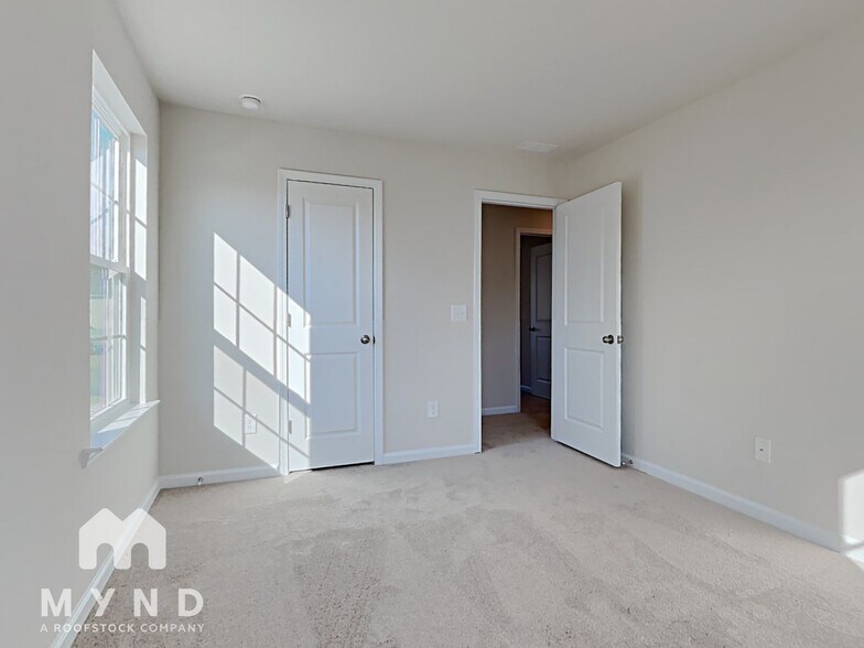 Building Photo - 110 Port Bow Dr