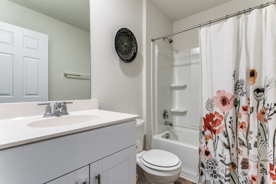 Building Photo - 6231 Fieldrun