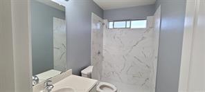 Building Photo - 2821 Creek Valley Dr