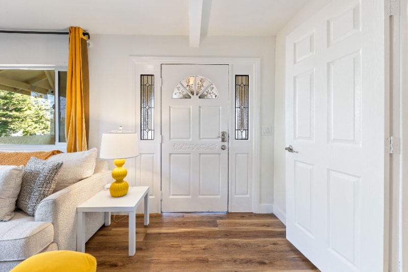 Building Photo - 225 S Main St