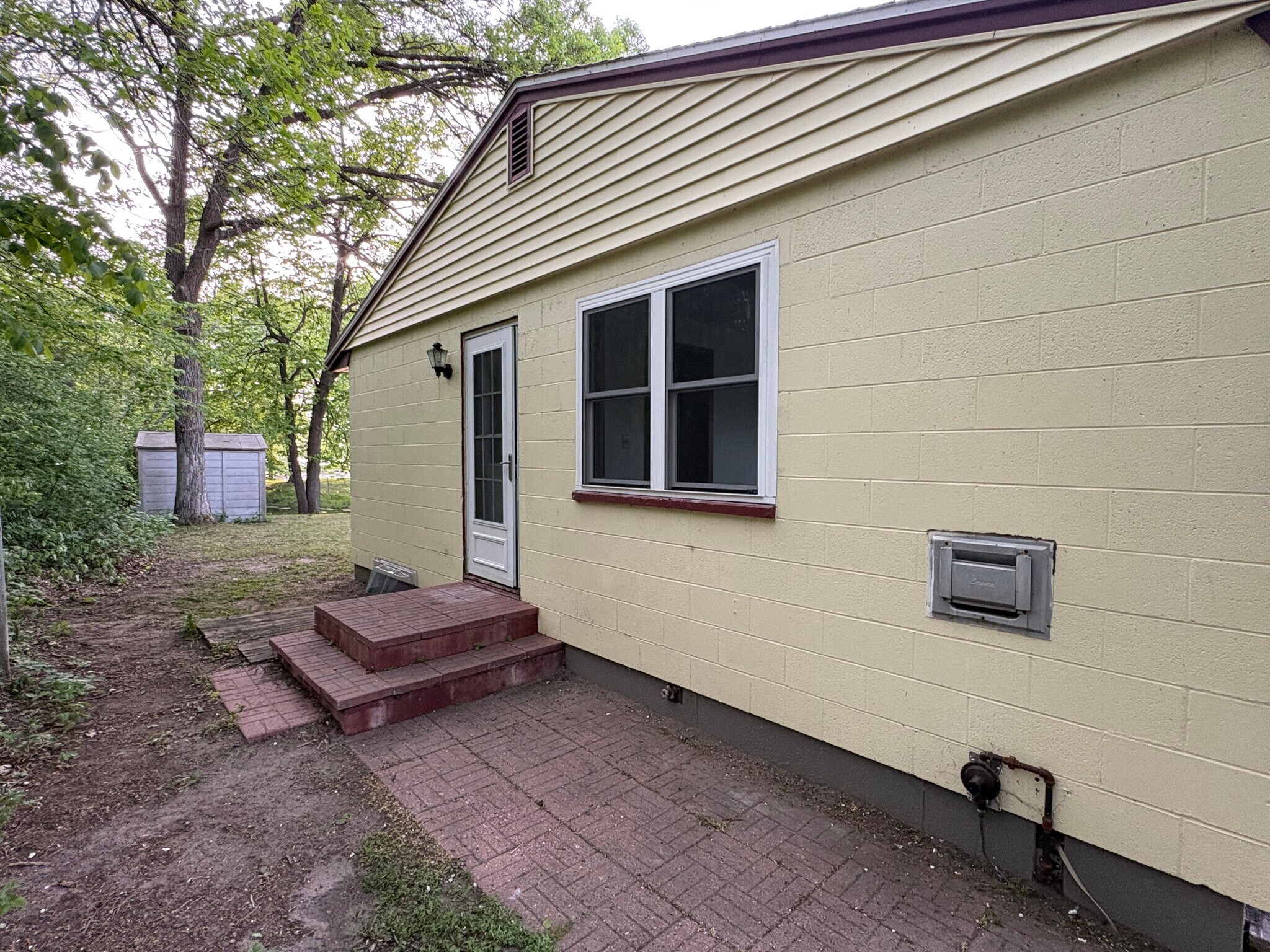 Building Photo - 11398 County Highway 17