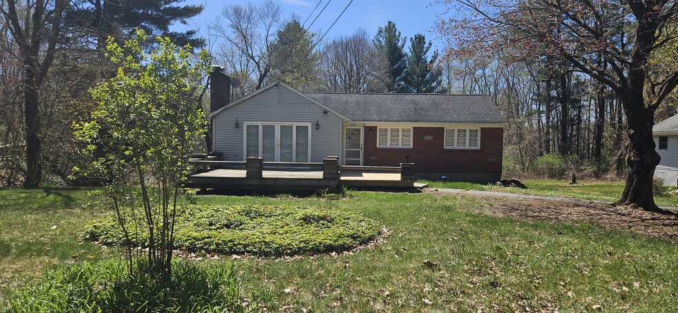 Building Photo - 2125 Highland Ave