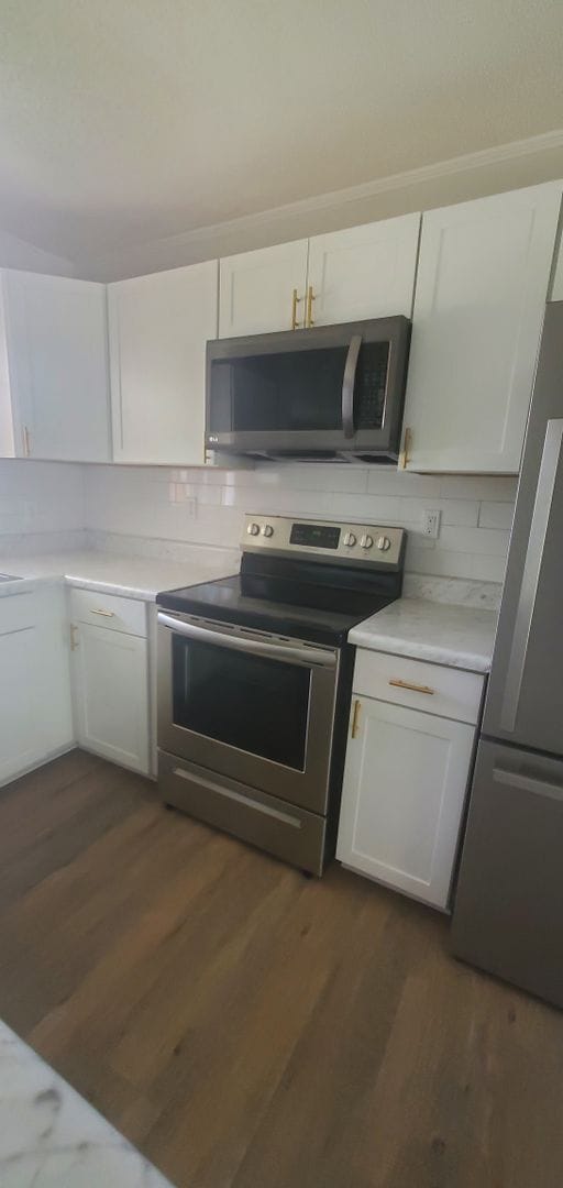 Building Photo - 483 Warmsprings Dr