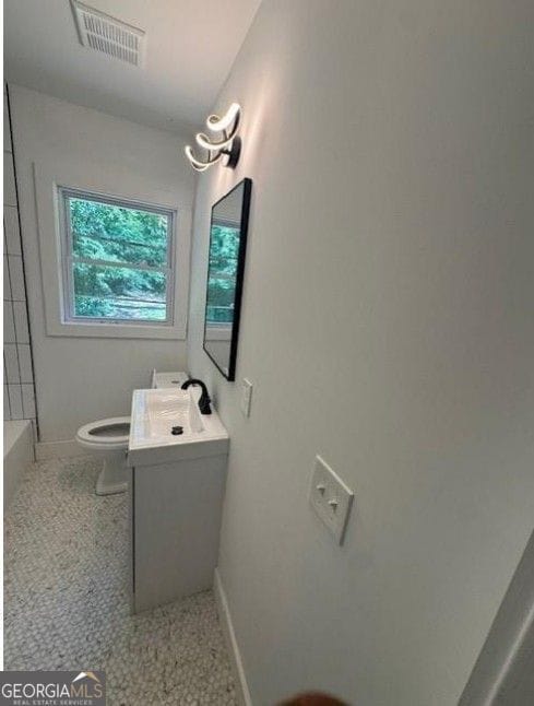 Building Photo - 2069 W Woodberry Ave