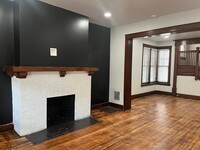 Building Photo - 3 Bedroom Townhouse in Columbia - Acceptin...