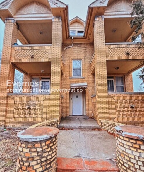 Building Photo - 11391 Belleterre Ave