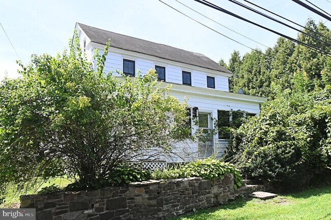 Building Photo - 4776 Old Easton Rd