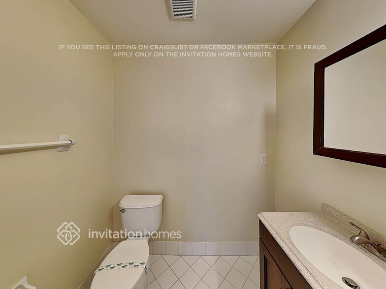 Building Photo - 12354 SW 143rd Ln