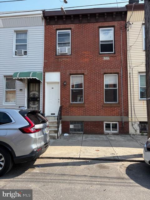 Building Photo - 708 Mifflin St
