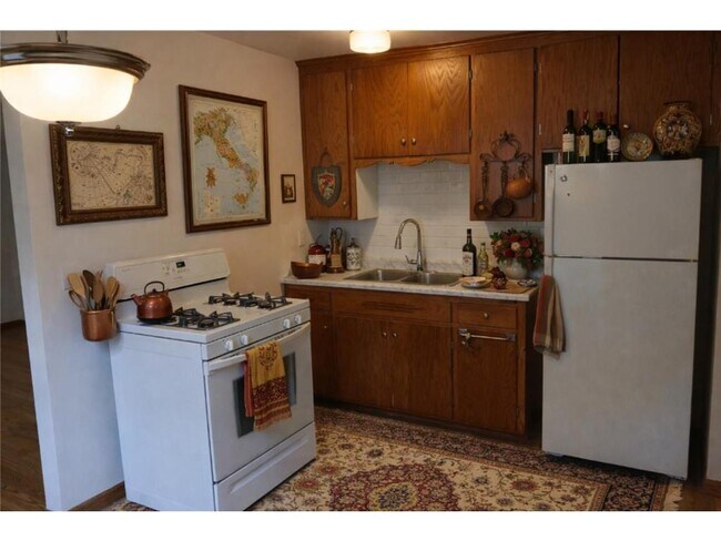 Building Photo - 2616 S 39th Ave