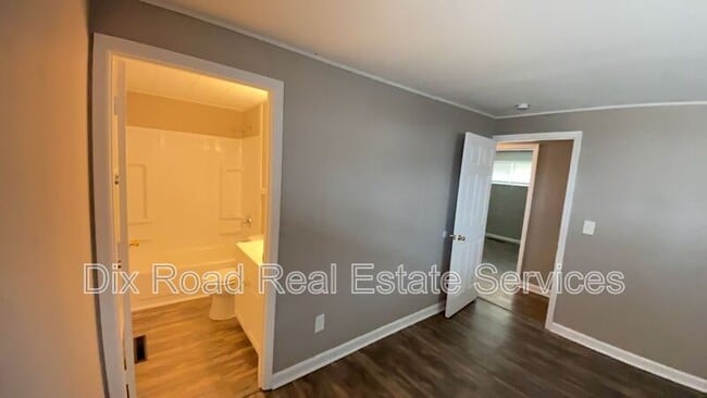 Building Photo - 5269 Harshmanville Rd