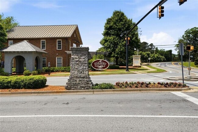 Building Photo - 208 Setters Ridge