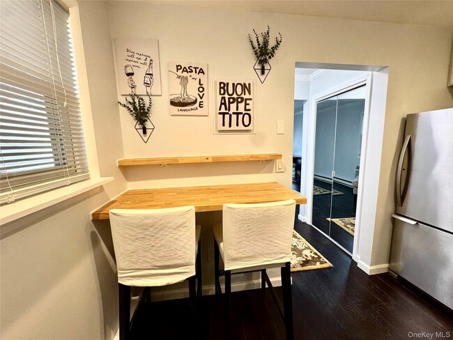 Building Photo - 634 Fox Run Ln