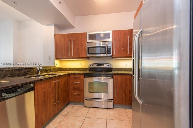 Building Photo - 7350 SW 89th St