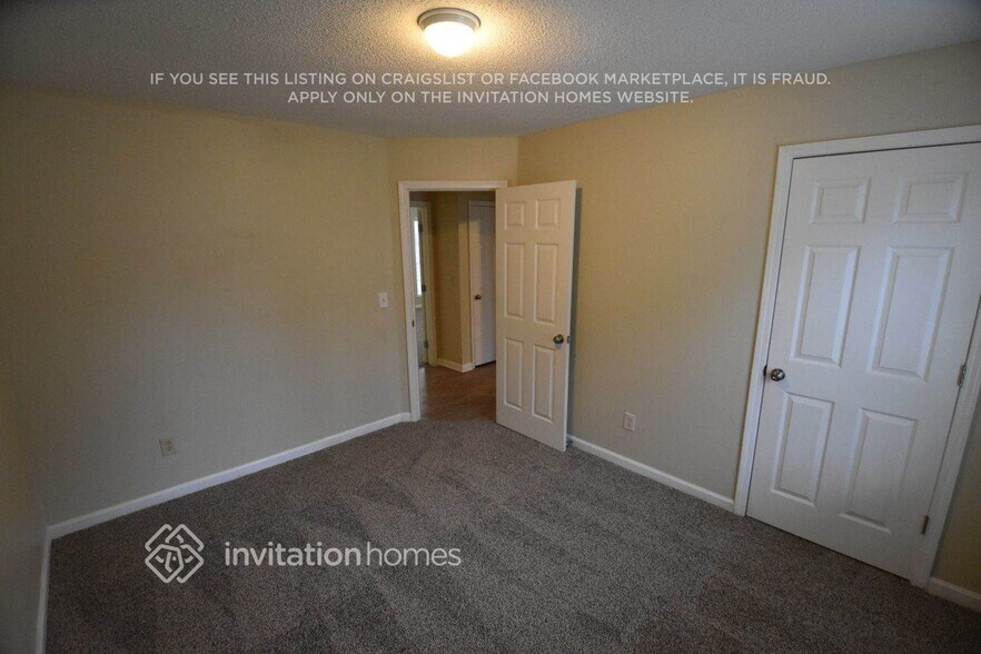 Building Photo - 7300 Hunters Ridge Dr