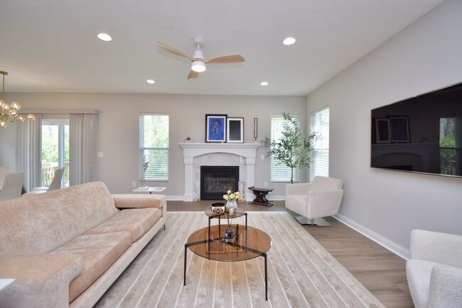 Building Photo - 7164 Glenvalley Dr