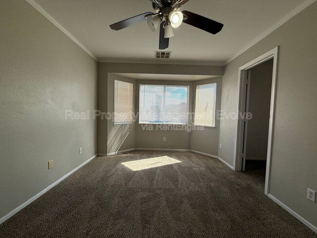 Building Photo - 22621 W Yavapai St