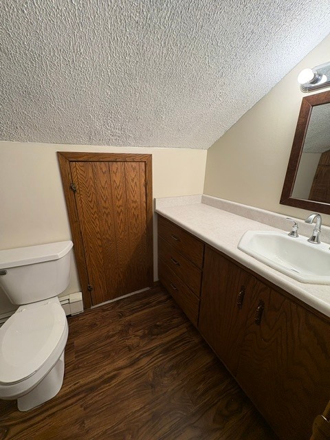 2nd floor-bathroom-shower - N7339 Meadowlark Rd
