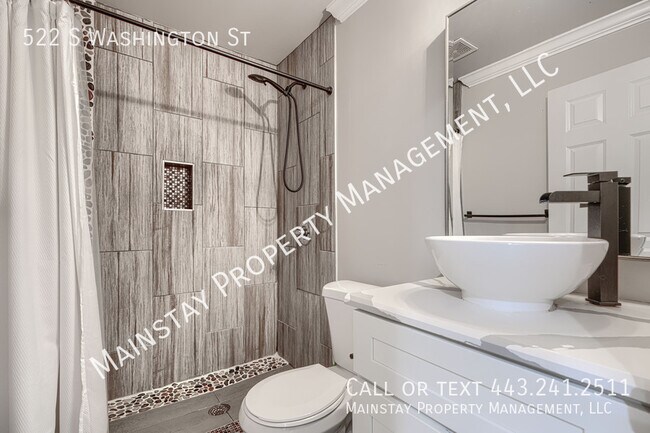 Building Photo - 522 S Washington St