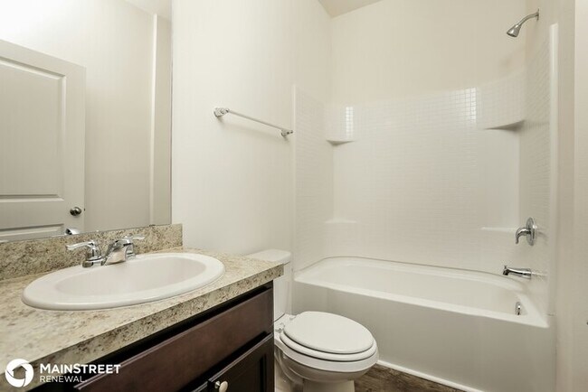 Building Photo - 3013 Neverland Dr