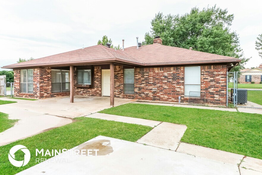 Building Photo - 100 N Eastgate Dr