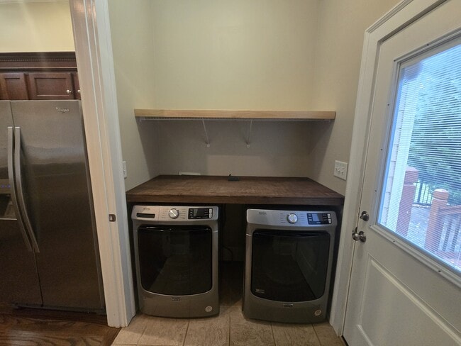 Building Photo - 112 Magnolia Blossom Way