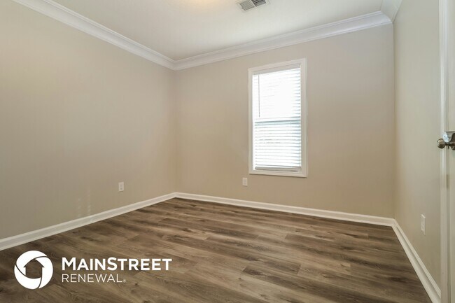 Building Photo - 633 Southern Trace Dr