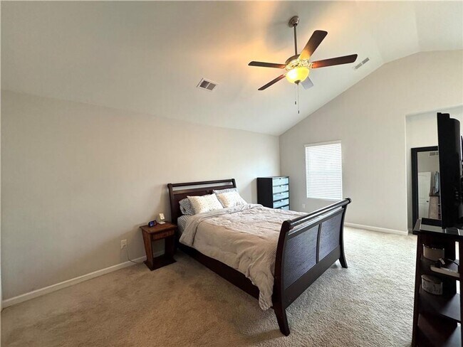 Building Photo - Beautiful Townhome Located at The Borough at Wyndham South!