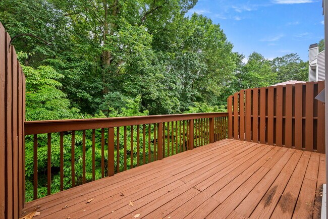 Building Photo - 445 Hartford Sq