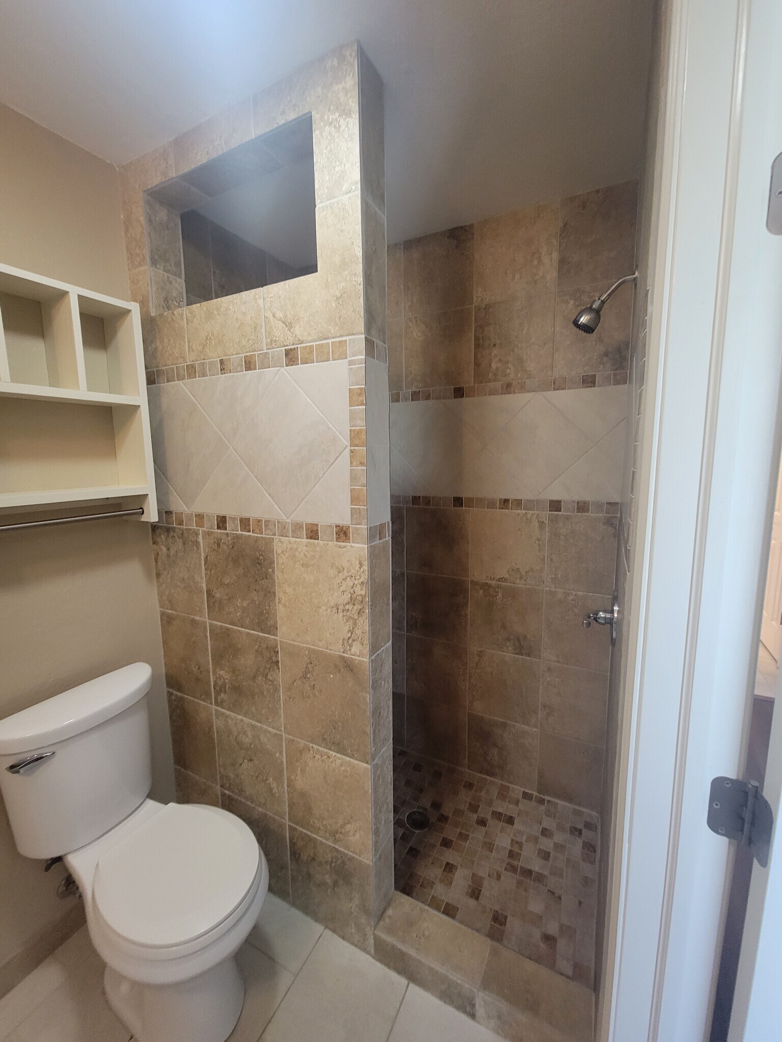 Building Photo - 1713 Wilderness Dr