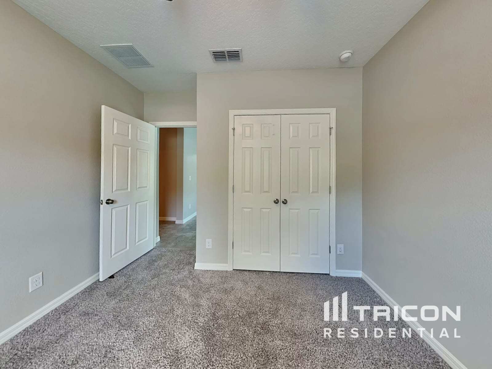 Building Photo - 34633 Salerno Cir