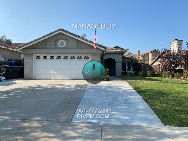 Building Photo - 3 bed 2 bath Orangecrest home Coming Soon