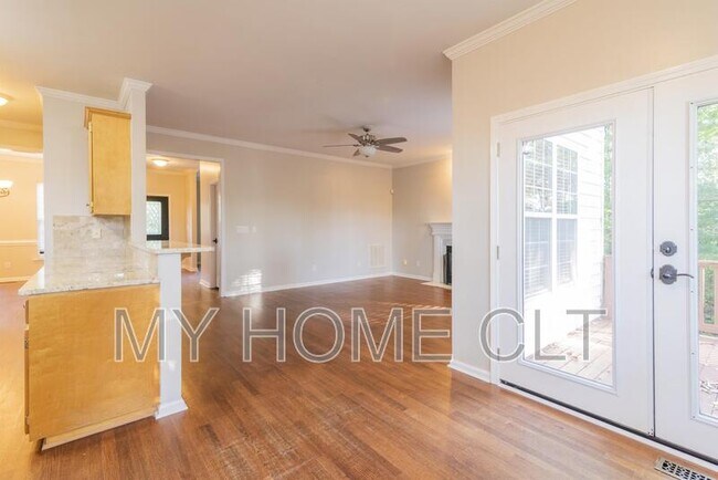 Building Photo - 12417 Ivey Creek Dr
