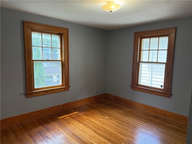 Building Photo - 23 Highland Ave