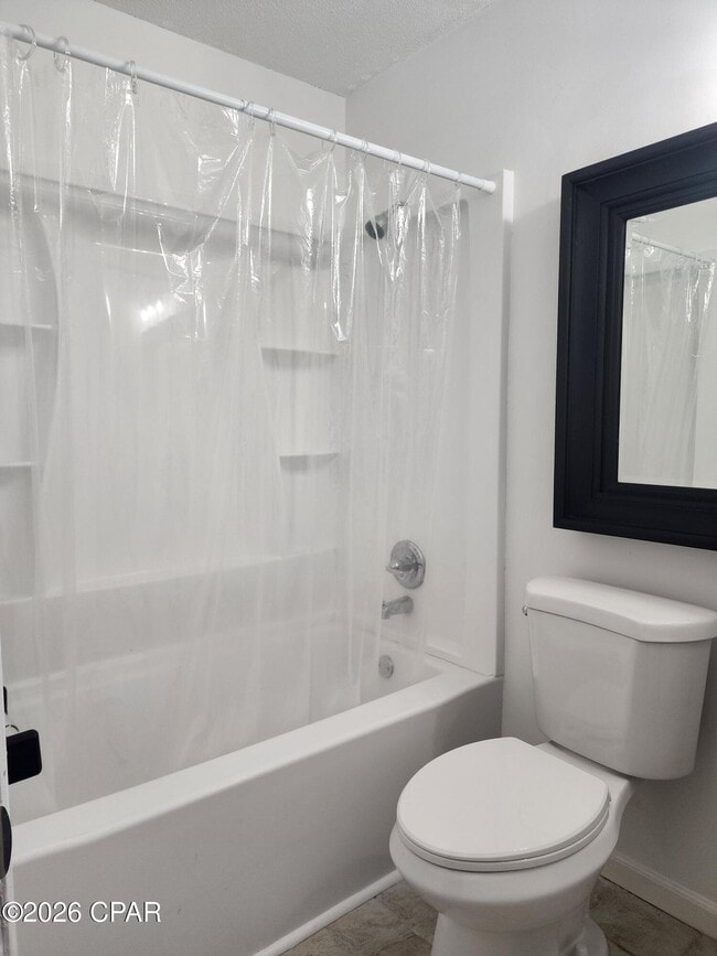 Building Photo - 1804 Arthur Ave