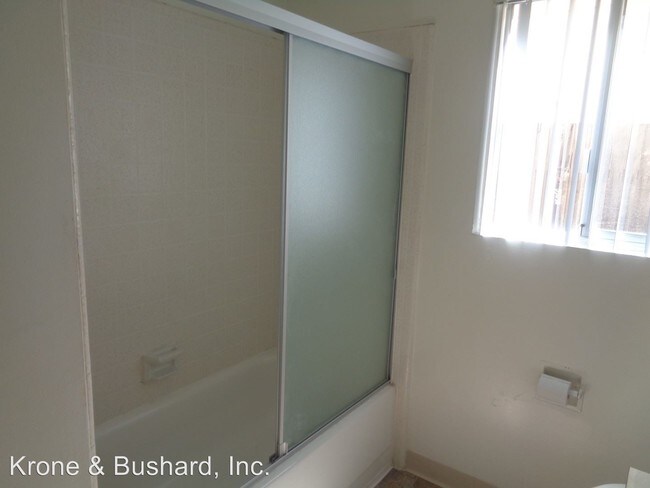 Building Photo - 5035 Del Monte Ave